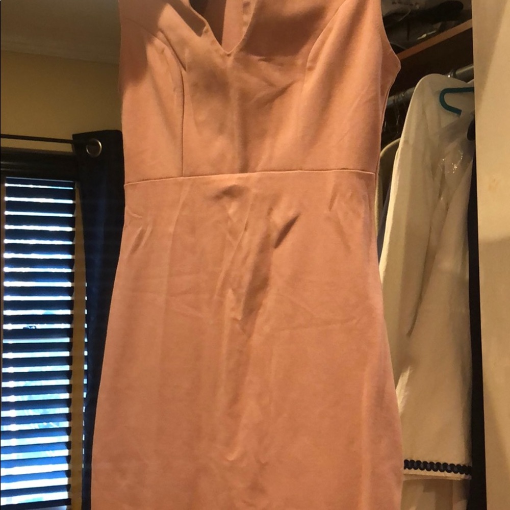 Dress - Picture 2 of 4